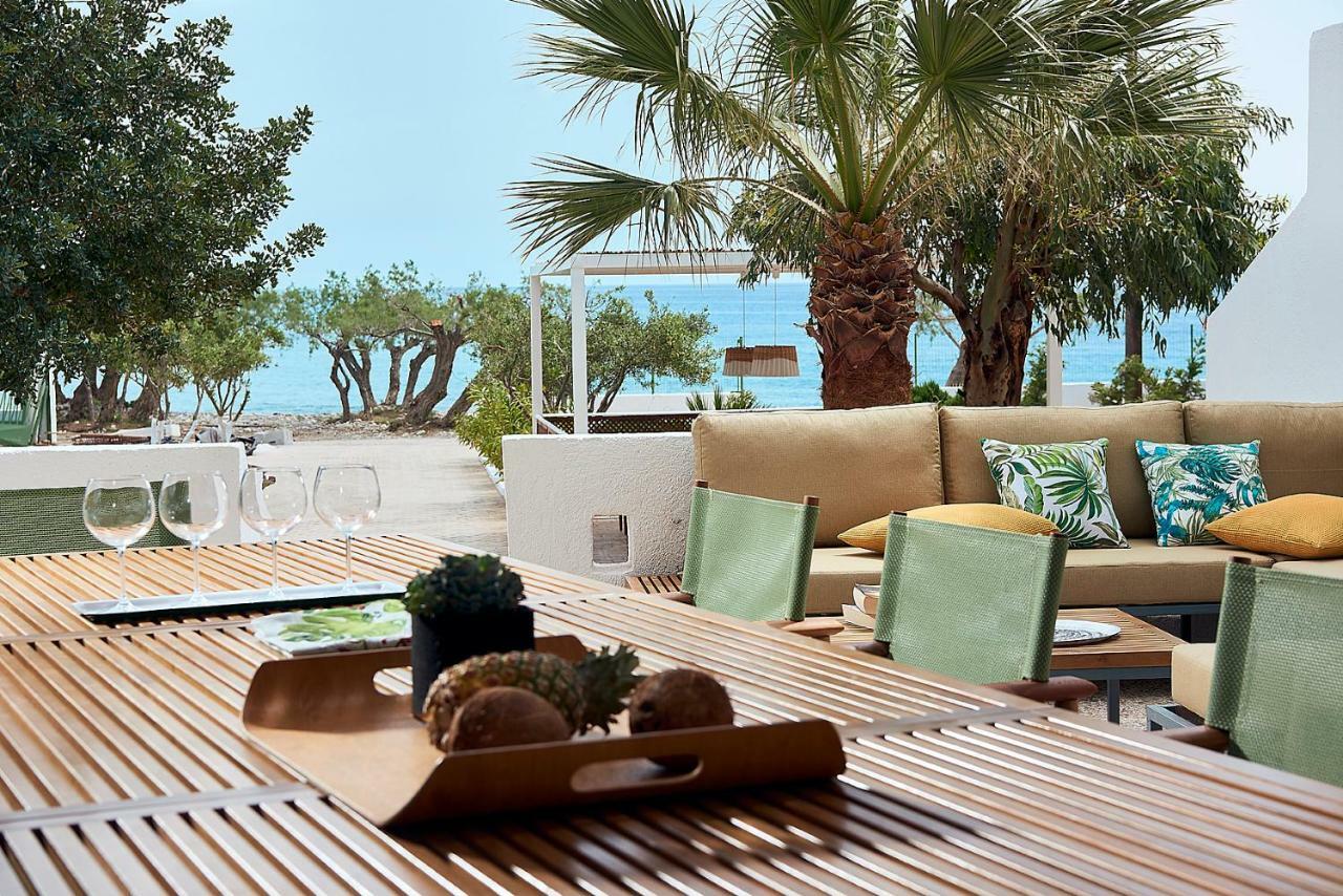 Beachfront Villa On Crete - Kirvas, Member Of Pelagaios Villas 考特索纳里 外观 照片