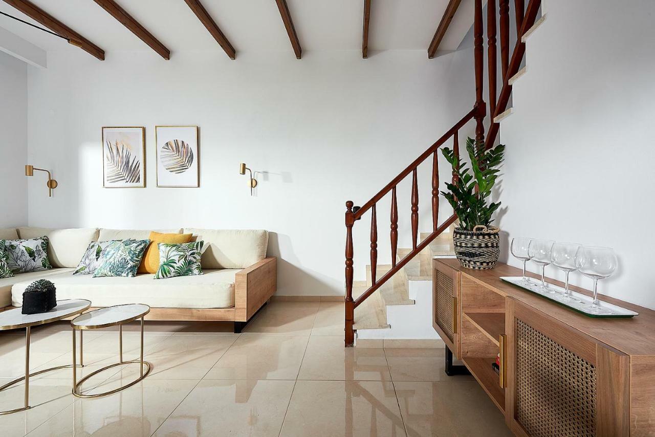 Beachfront Villa On Crete - Kirvas, Member Of Pelagaios Villas 考特索纳里 外观 照片